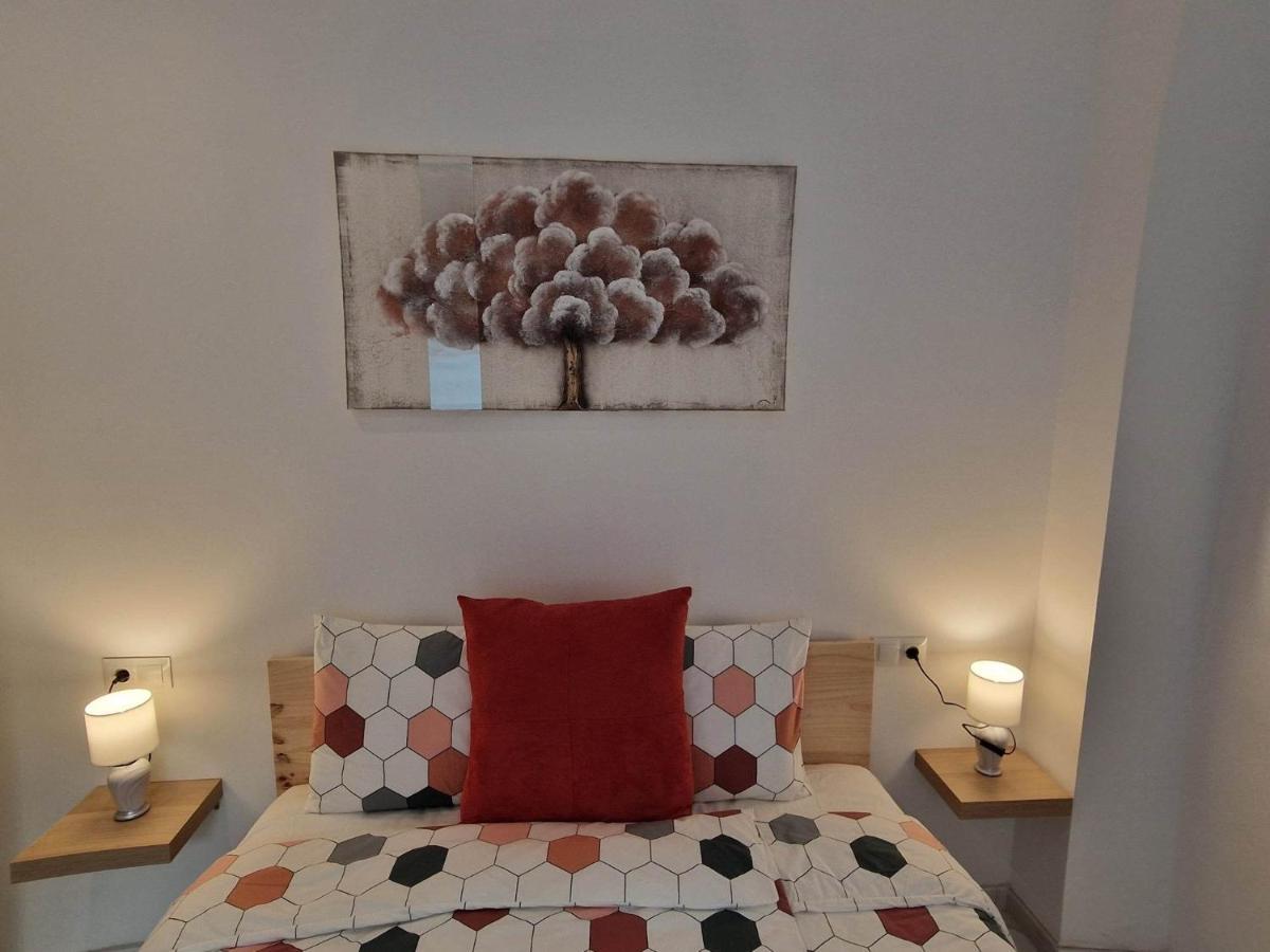 Francisco Cano Apartment 丰希罗拉 外观 照片
